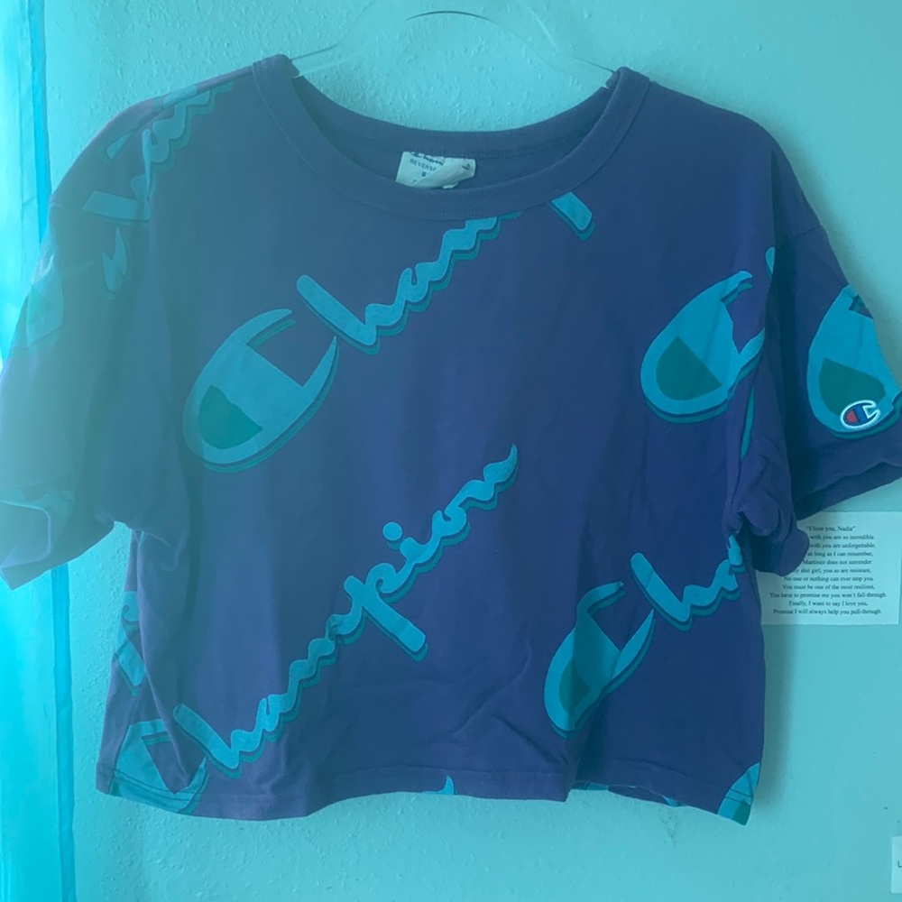 Champion boxy cropped shirt
